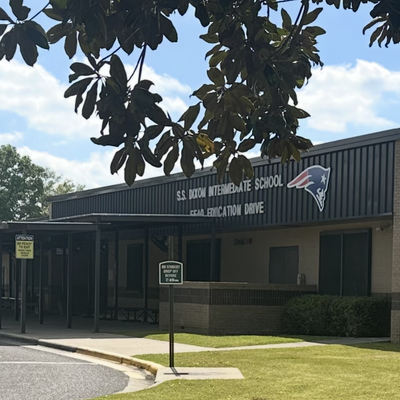 S.S. Dixon Intermediate - School Supply Kits